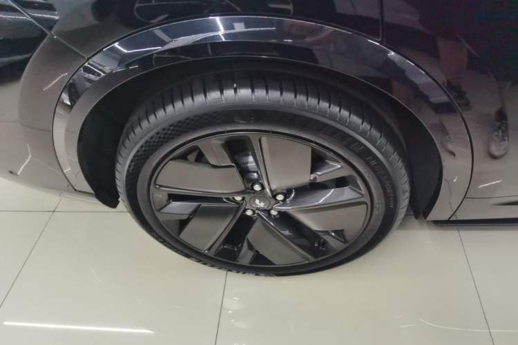 Used Li Auto L9 2025 Ultra Smart Refreshed Edition Right Rear Wheel Hub