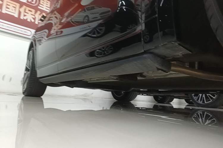 Used Li Auto L9 2025 Ultra Smart Refreshed Edition Right Side Sill