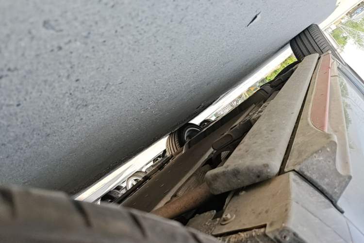 Used Li Auto L9 2025 Ultra Smart Refreshed Edition Right Side Sill