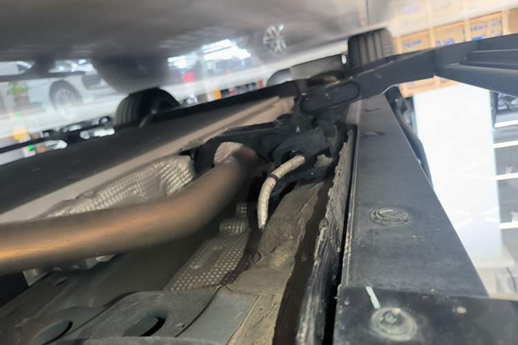 Used Li Auto L9 2025 Ultra Smart Refreshed Edition Right Side Sill