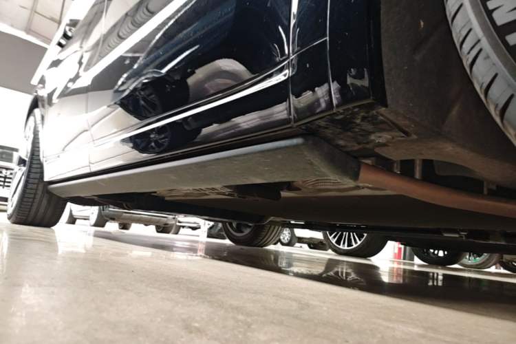 Used Li Auto L9 2025 Ultra Smart Refreshed Edition Right Side Sill