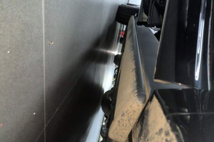 Used Li Auto L9 2025 Ultra Smart Refreshed Edition Right Side Sill