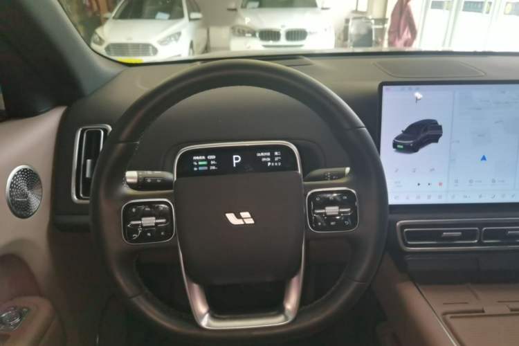 Used Li Auto L9 2025 Ultra Smart Refreshed Edition Steering Wheel