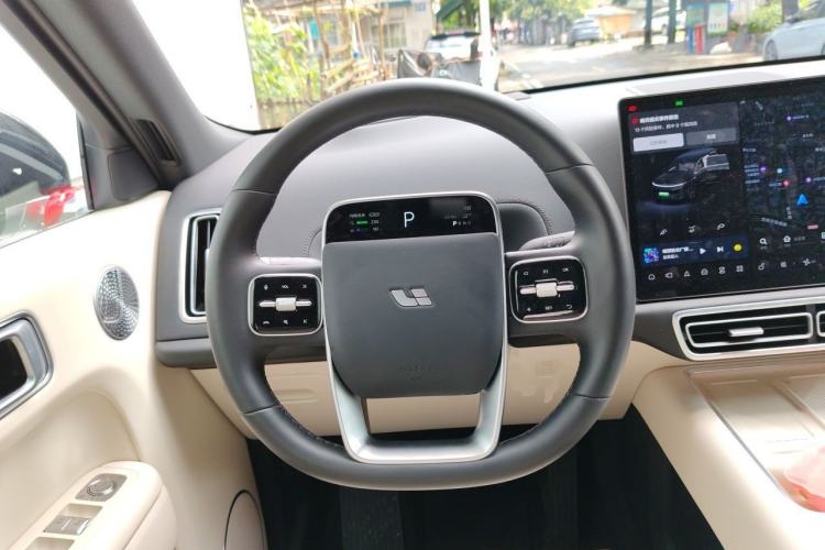 Used Li Auto L9 2025 Pro Smart Refreshed Edition Steering Wheel
