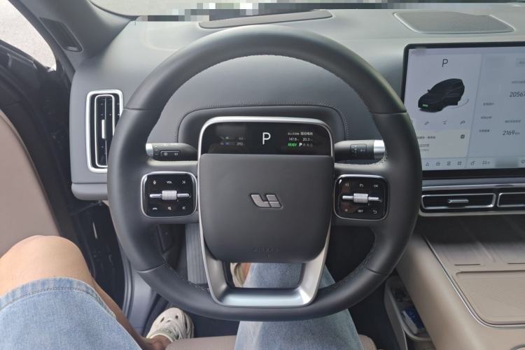 Used Li Auto L9 2025 Ultra Smart Refreshed Edition Steering Wheel