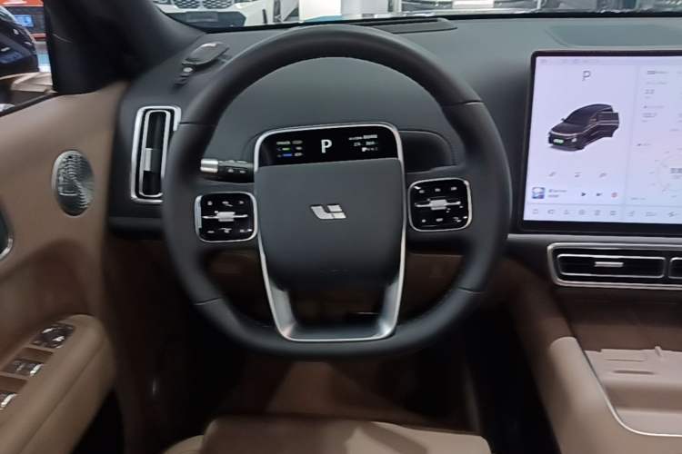Used Li Auto L9 2025 Ultra Smart Refreshed Edition Steering Wheel