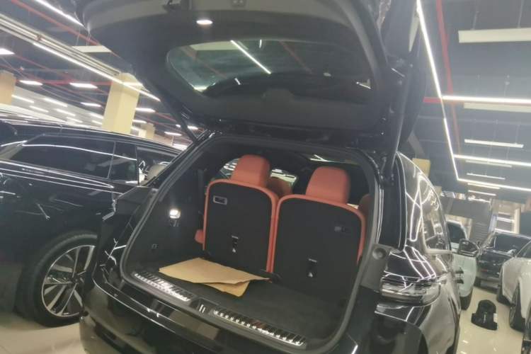 Used Li Auto L9 2025 Ultra Smart Refreshed Edition Trunk