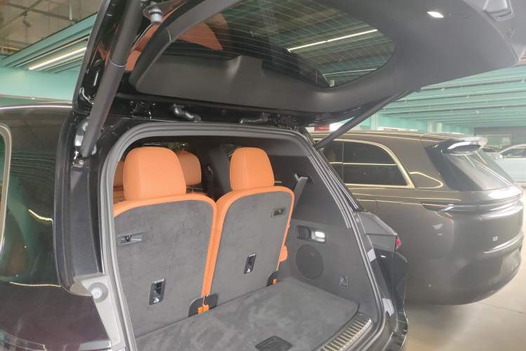 Used Li Auto L9 2025 Ultra Smart Refreshed Edition Trunk