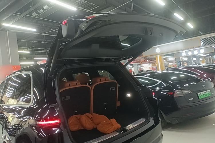 Used Li Auto L9 2025 Ultra Smart Refreshed Edition Trunk