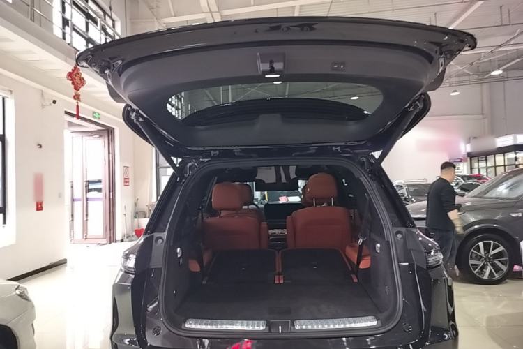 Used Li Auto L9 2025 Pro Smart Refreshed Edition Trunk