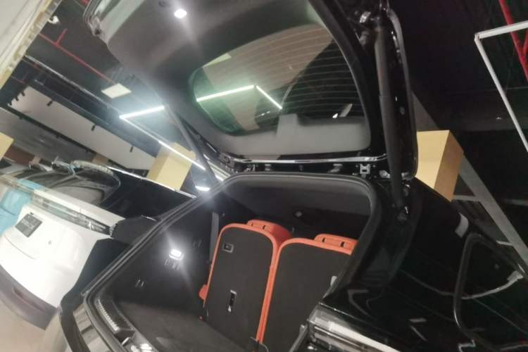 Used Li Auto L9 2025 Ultra Smart Refreshed Edition Trunk