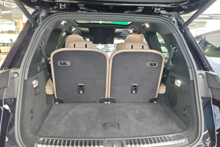 Used Li Auto L9 2025 Ultra Smart Refreshed Edition Trunk