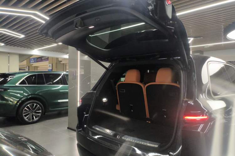 Used Li Auto L9 2025 Ultra Smart Refreshed Edition Trunk