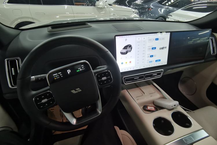 Used Li Auto L9 2025 Ultra Smart Refreshed Edition Center Console
