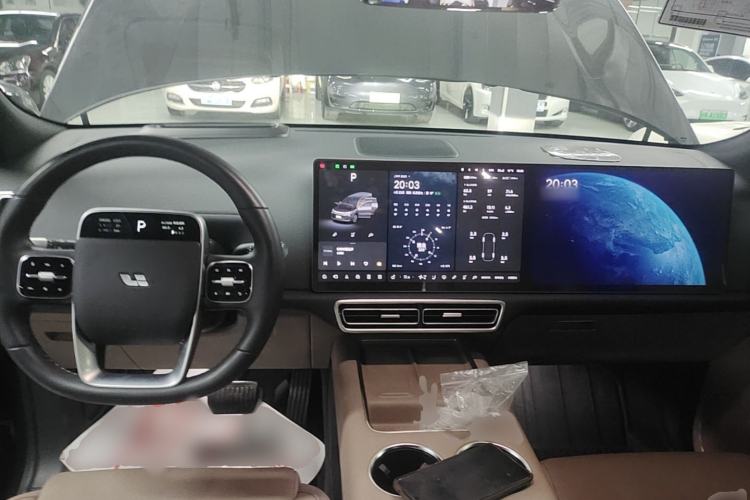 Used Li Auto L9 2025 Ultra Smart Refreshed Edition Center Console