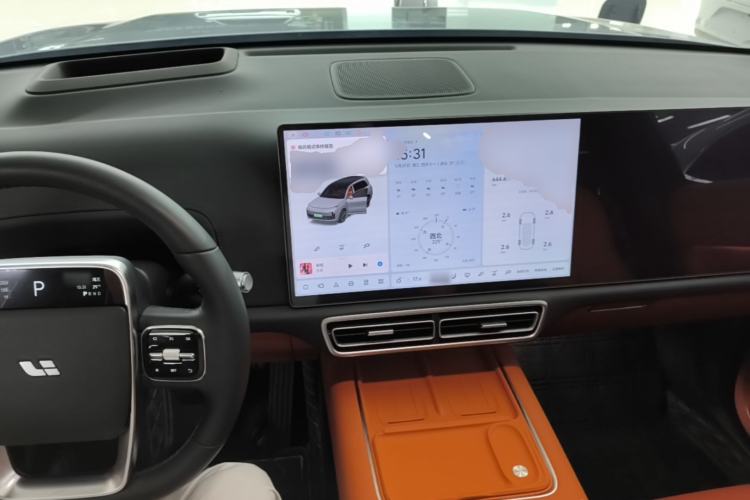 Used Li Auto L9 2025 Pro Smart Refreshed Edition Center Console