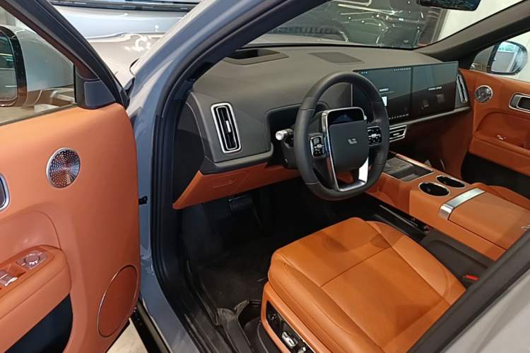Used Li Auto L9 2025 Ultra Smart Refreshed Edition Driver Seat
