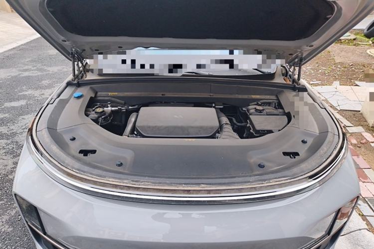 Used Li Auto L9 2025 Ultra Smart Refreshed Edition Engine Bay