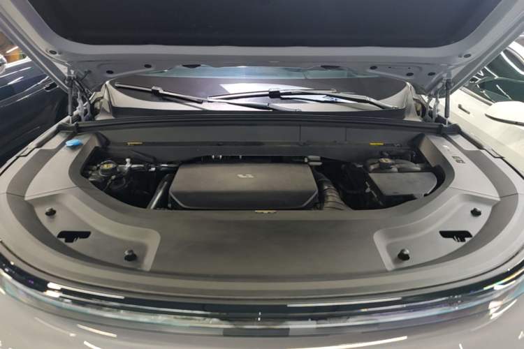 Used Li Auto L9 2025 Ultra Smart Refreshed Edition Engine Bay