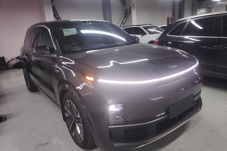Used Li Auto L9 2025 Ultra Smart Refreshed Edition Exterior 1