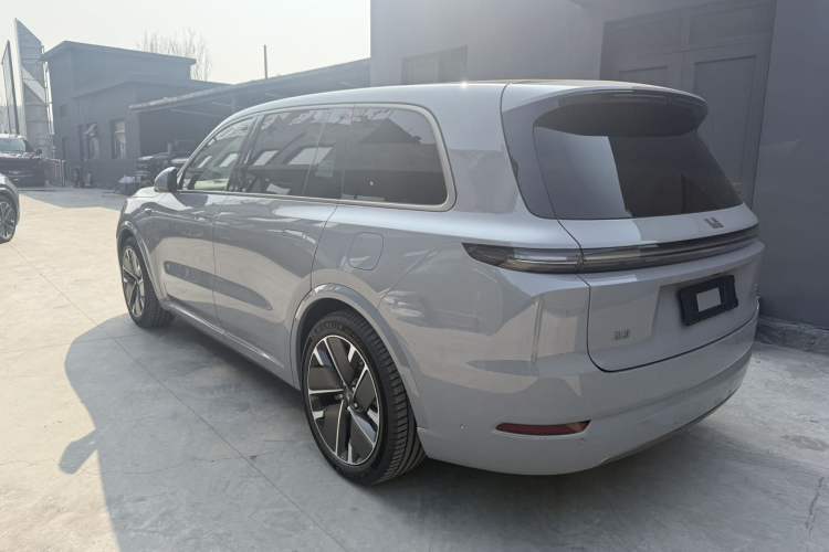 Used Li Auto L9 2025 Ultra Smart Refreshed Edition Exterior 2