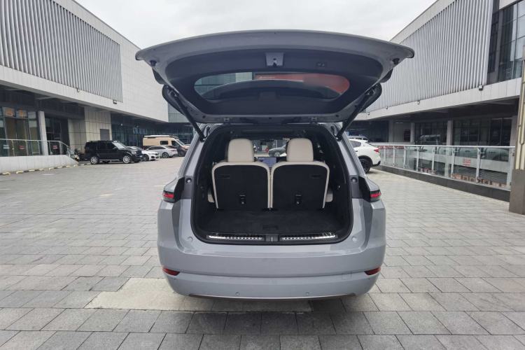 Used Li Auto L9 2025 Ultra Smart Refreshed Edition Exterior 9
