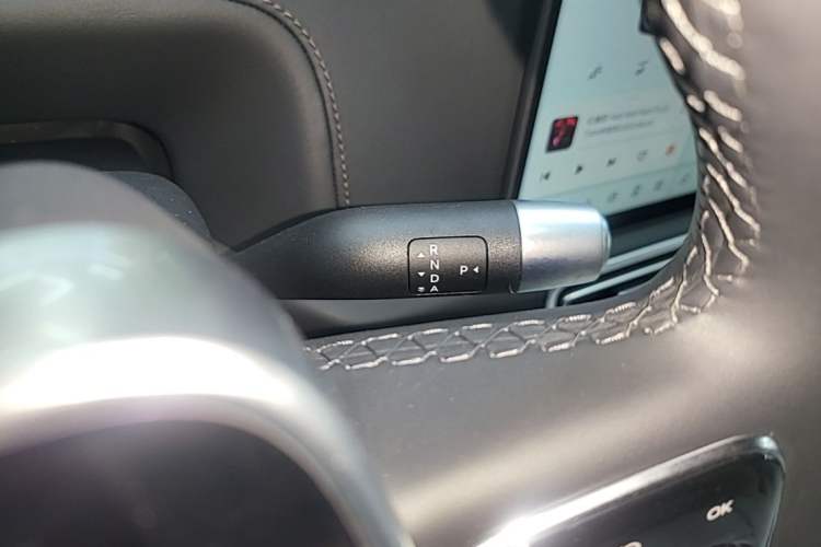 Used Li Auto L9 2025 Ultra Smart Refreshed Edition Gear Lever
