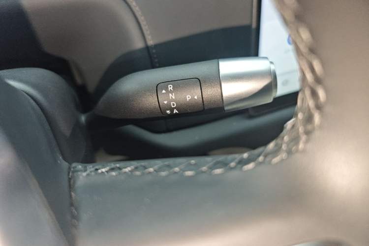 Used Li Auto L9 2025 Ultra Smart Refreshed Edition Gear Lever