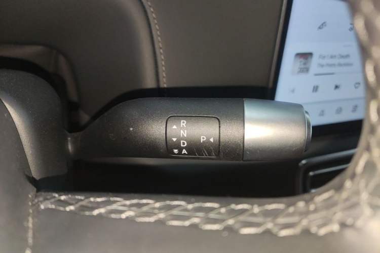 Used Li Auto L9 2025 Ultra Smart Refreshed Edition Gear Lever