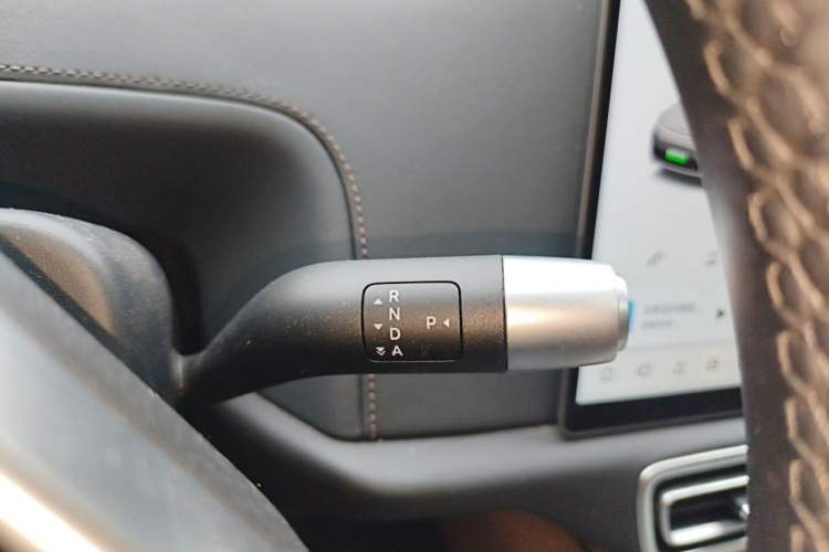 Used Li Auto L9 2025 Ultra Smart Refreshed Edition Gear Lever