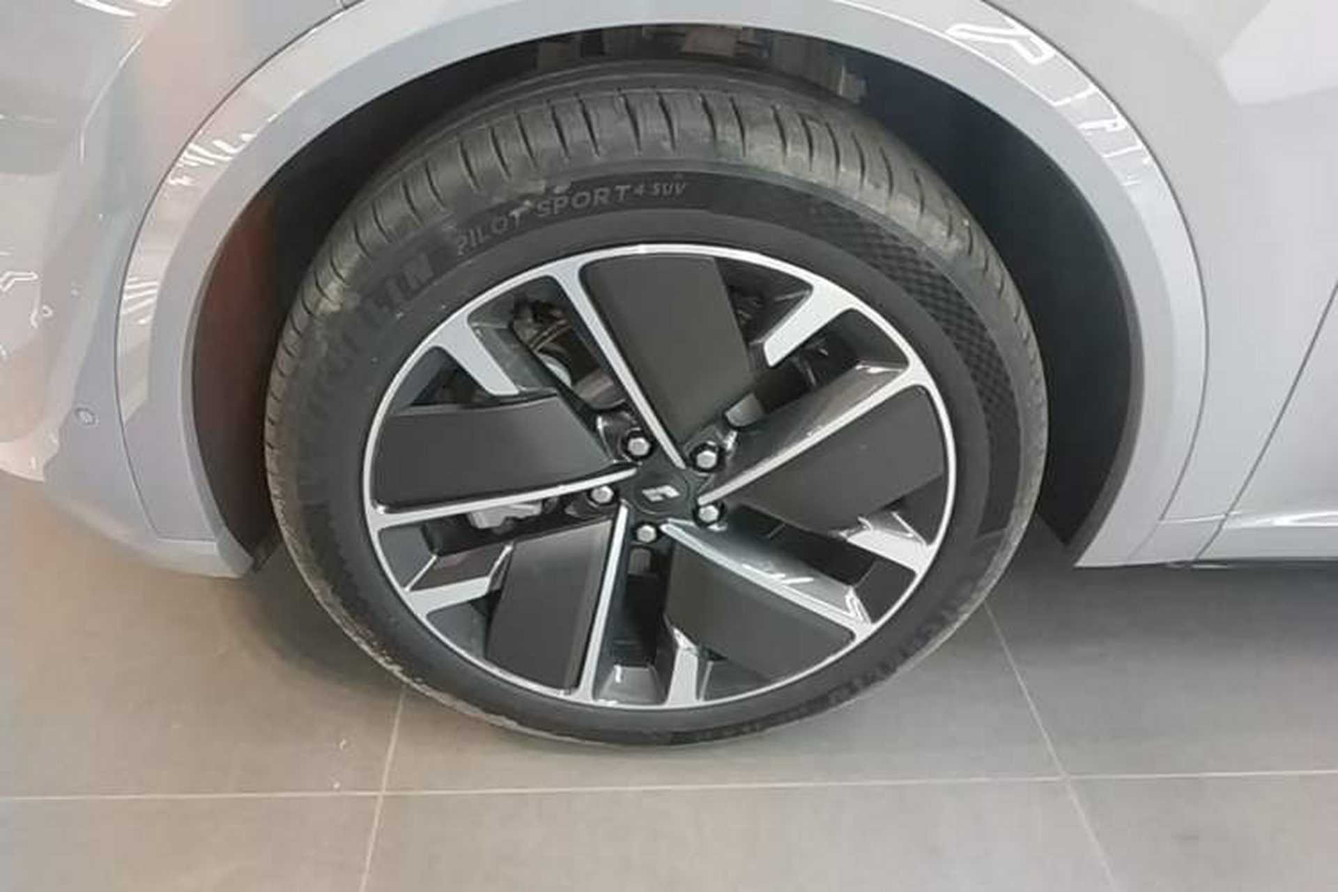 Used Li Auto L9 2025 Ultra Smart Refreshed Edition Left Front Wheel Hub