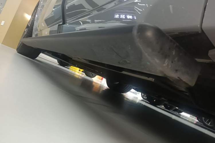Used Li Auto L9 2025 Ultra Smart Refreshed Edition Left Side Sill
