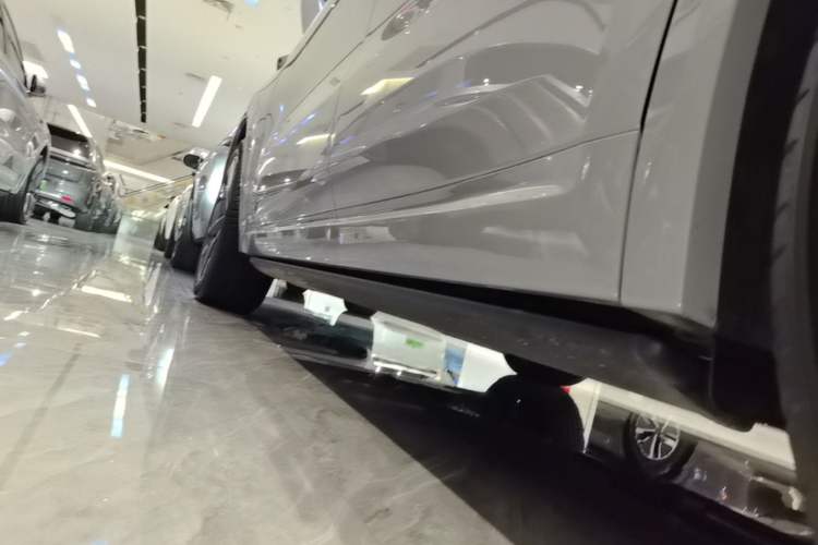 Used Li Auto L9 2025 Ultra Smart Refreshed Edition Left Side Sill