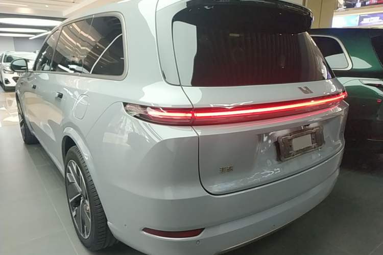 Used Li Auto L9 2025 Ultra Smart Refreshed Edition Rear Left 45 Deg