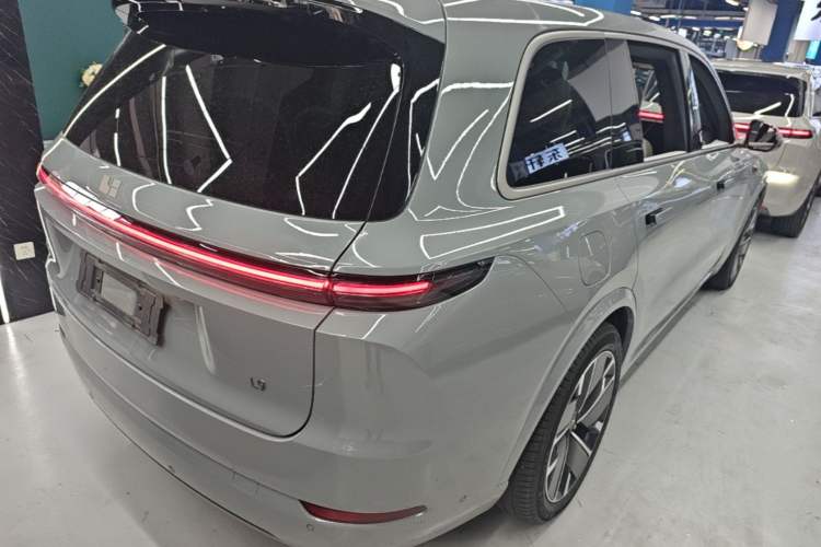 Used Li Auto L9 2025 Ultra Smart Refreshed Edition Rear Right 45 Deg