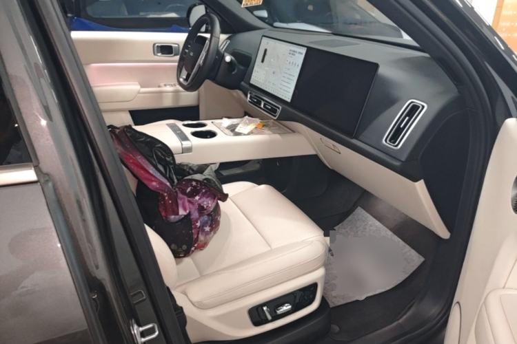 Used Li Auto L9 2025 Ultra Smart Refreshed Edition Right Front Seat