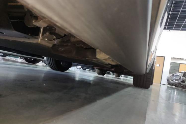 Used Li Auto L9 2025 Ultra Smart Refreshed Edition Right Side Sill