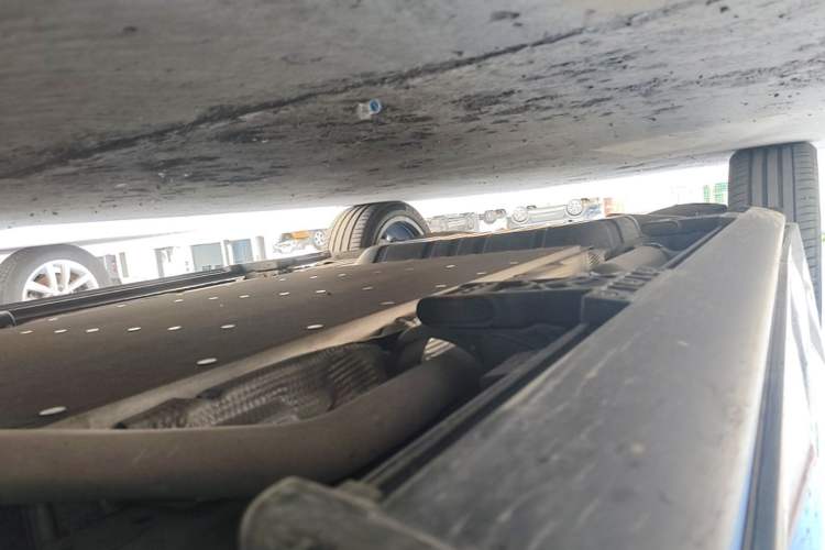 Used Li Auto L9 2025 Pro Smart Refreshed Edition Right Side Sill