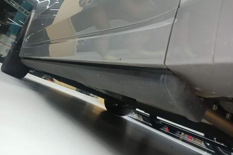 Used Li Auto L9 2025 Ultra Smart Refreshed Edition Right Side Sill