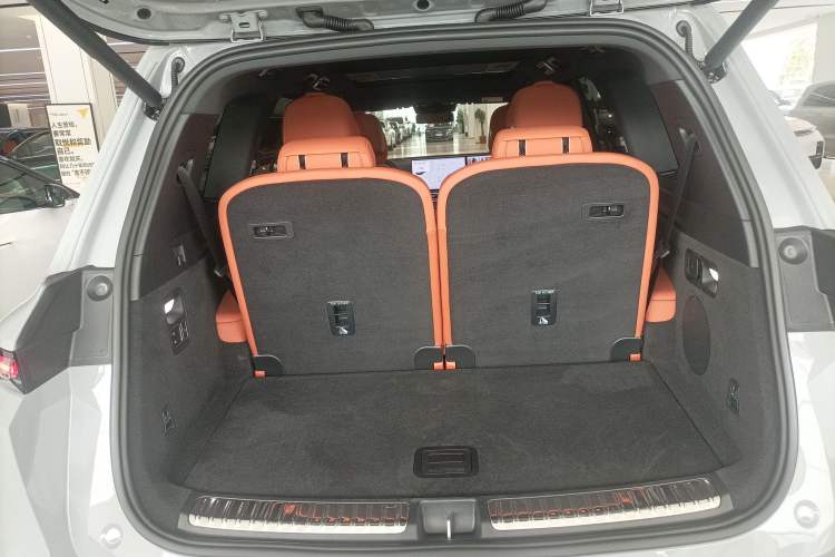 Used Li Auto L9 2025 Ultra Smart Refreshed Edition Trunk