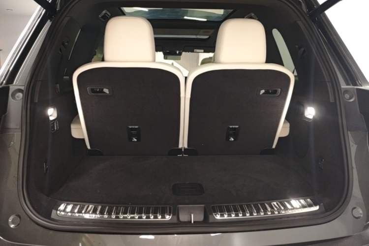 Used Li Auto L9 2025 Ultra Smart Refreshed Edition Trunk