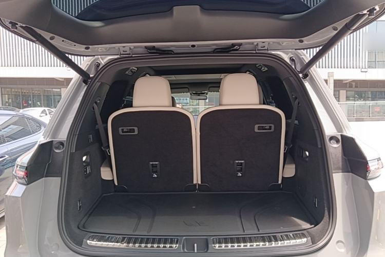 Used Li Auto L9 2025 Ultra Smart Refreshed Edition Trunk