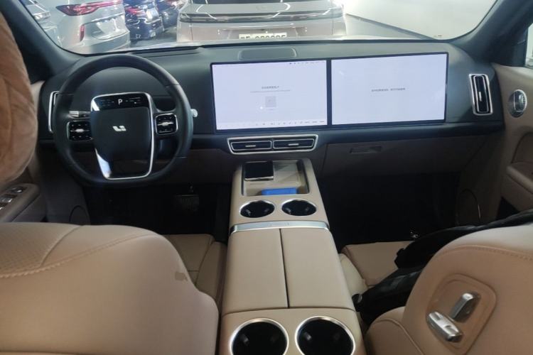 Used Li Auto L9 2025 Ultra Smart Refreshed Edition Center Console