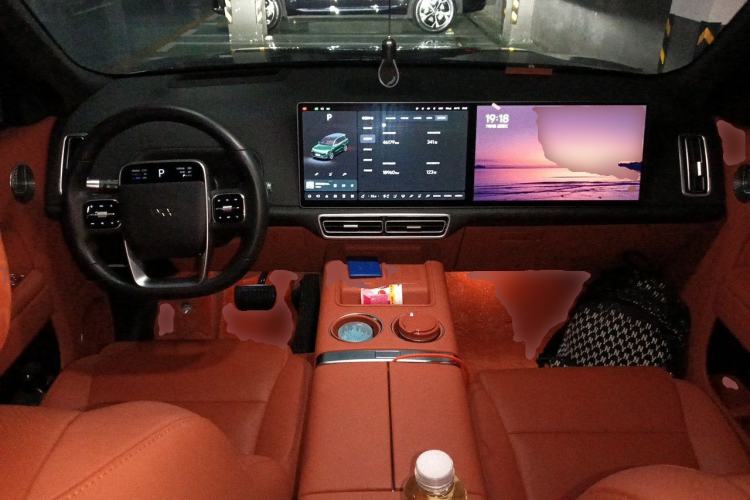 Used Li Auto L9 2025 Ultra Smart Refreshed Edition Center Console