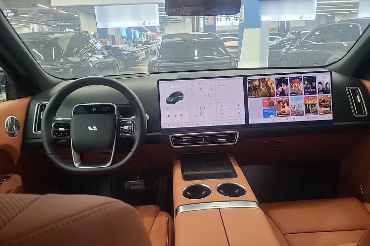 Used Li Auto L9 2025 Ultra Smart Refreshed Edition Center Console