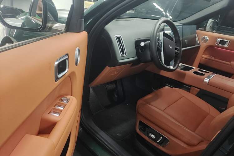 Used Li Auto L9 2025 Ultra Smart Refreshed Edition Driver Seat