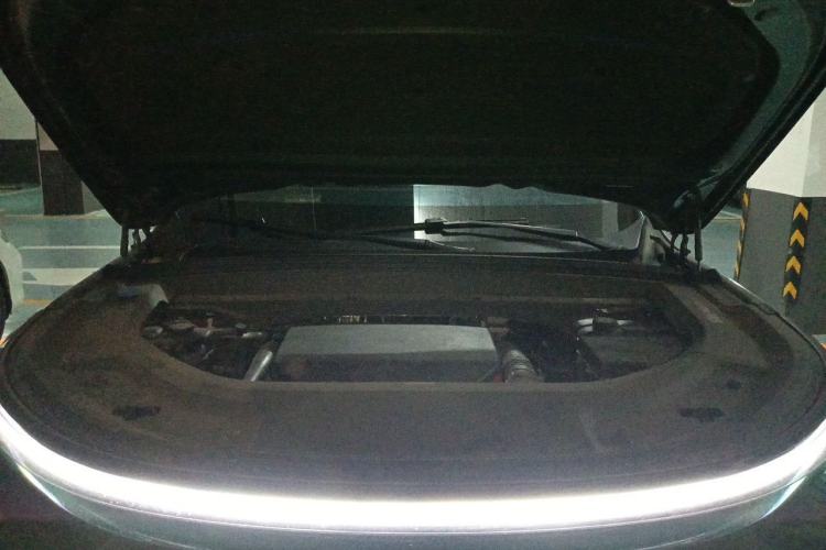 Used Li Auto L9 2025 Ultra Smart Refreshed Edition Engine Bay