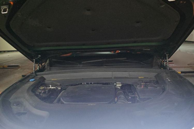 Used Li Auto L9 2025 Ultra Smart Refreshed Edition Engine Bay