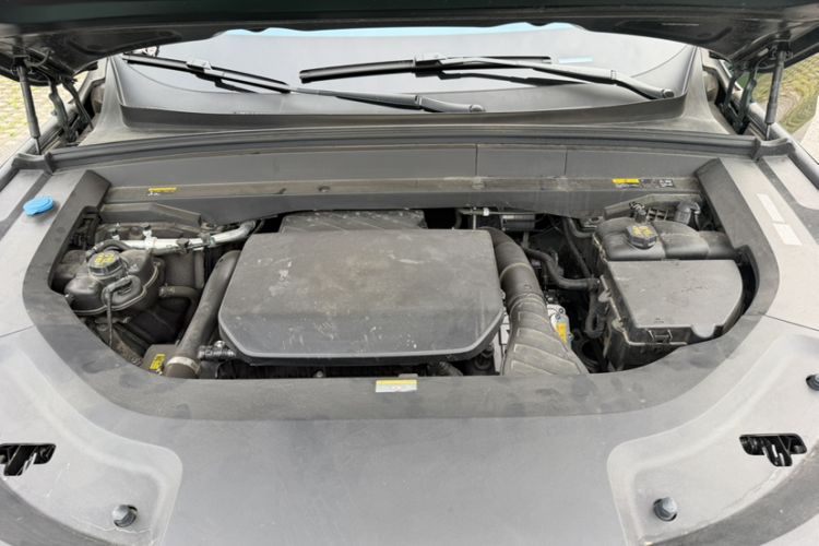 Used Li Auto L9 2025 Pro Smart Refreshed Edition Engine Bay