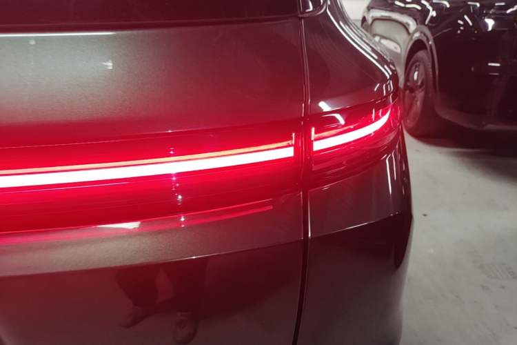 Used Li Auto L9 2025 Ultra Smart Refreshed Edition Exterior 3